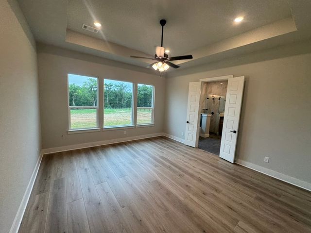 411 Indian Creek Road, Van Alstyne, TX 75495
