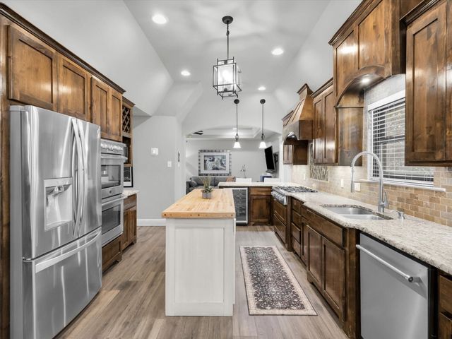 1612 Wiltshire Court, Keller, TX 76262