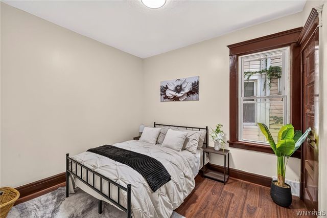 185 Wakefield Avenue, Buffalo, NY 14214