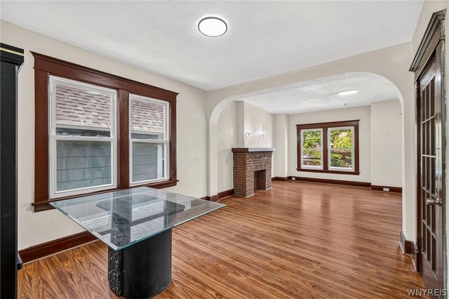 185 Wakefield Avenue, Buffalo, NY 14214