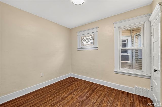 185 Wakefield Avenue, Buffalo, NY 14214