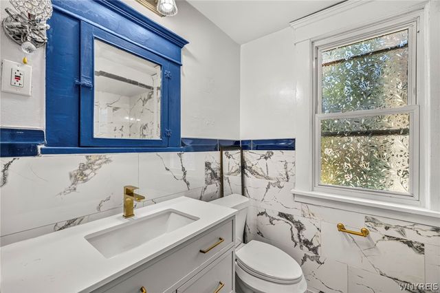 185 Wakefield Avenue, Buffalo, NY 14214
