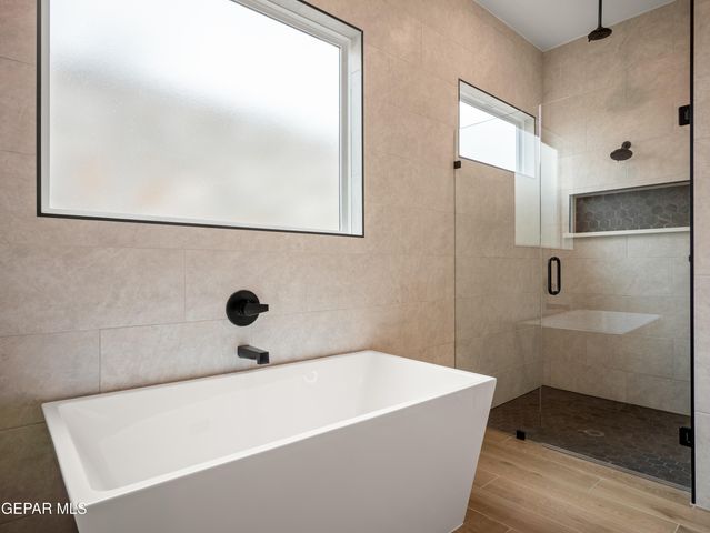 14400 Burwood Circle, Horizon City, TX 79928