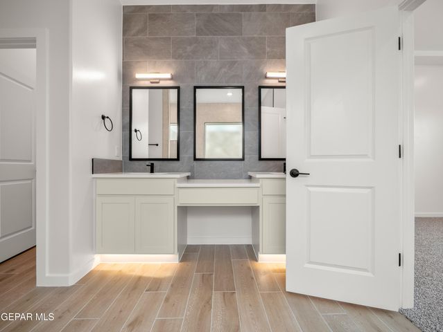 14400 Burwood Circle, Horizon City, TX 79928