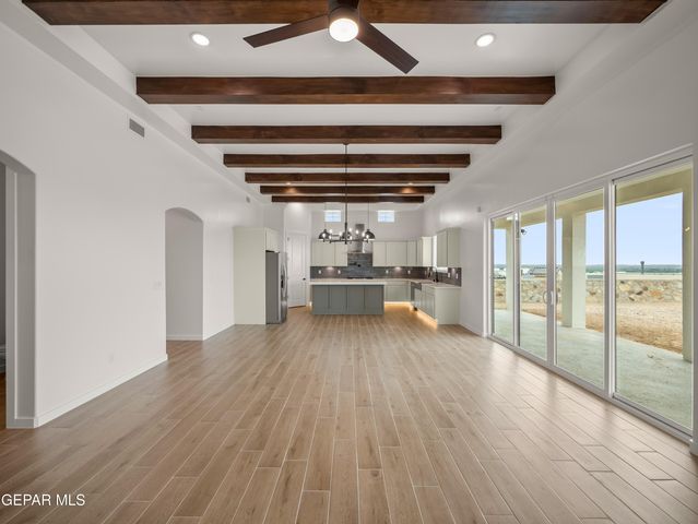 14400 Burwood Circle, Horizon City, TX 79928