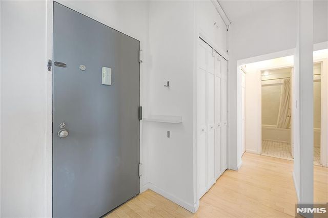 9060 Palisade Avenue 404, North Bergen, NJ 07047