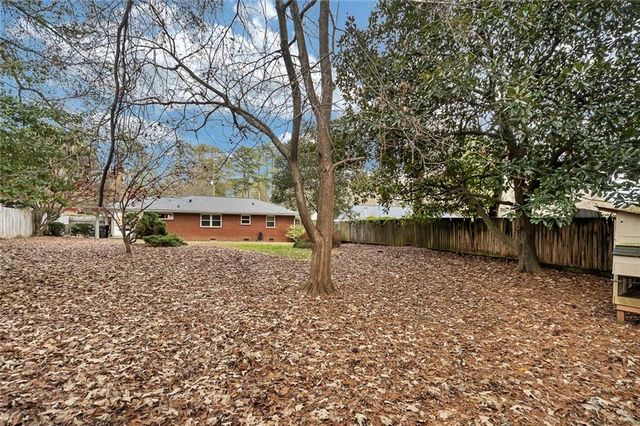 1964 Clearwater SE Drive, Marietta, GA 30067