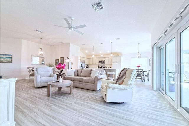 6244 HANNAN LOOP, The Villages, FL 34762