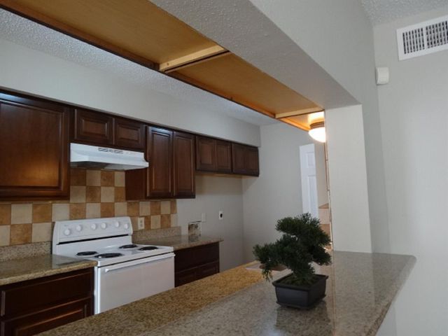15521 Weldon Drive, Houston, TX 77032