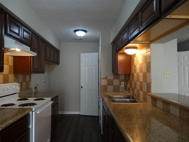 15521 Weldon Drive, Houston, TX 77032