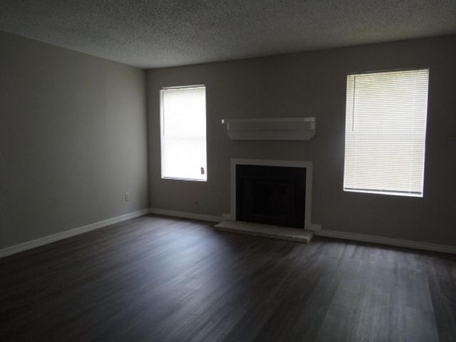 15521 Weldon Drive, Houston, TX 77032