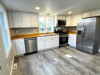 27-R Monroe St, Taunton, MA 02780