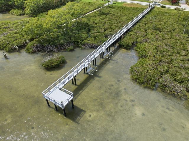 1405 N BAYSHORE DRIVE, Safety Harbor, FL 34695