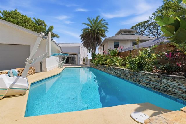 1405 N BAYSHORE DRIVE, Safety Harbor, FL 34695