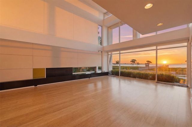 1405 N BAYSHORE DRIVE, Safety Harbor, FL 34695