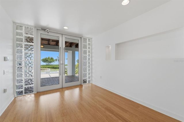 1405 N BAYSHORE DRIVE, Safety Harbor, FL 34695