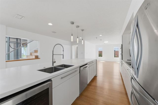 1405 N BAYSHORE DRIVE, Safety Harbor, FL 34695