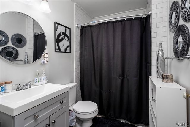 1639 17th E, Tuscaloosa, AL 35404