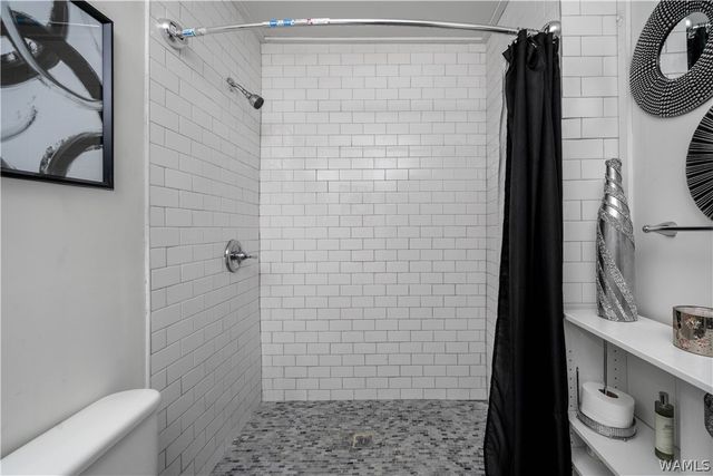 1639 17th E, Tuscaloosa, AL 35404