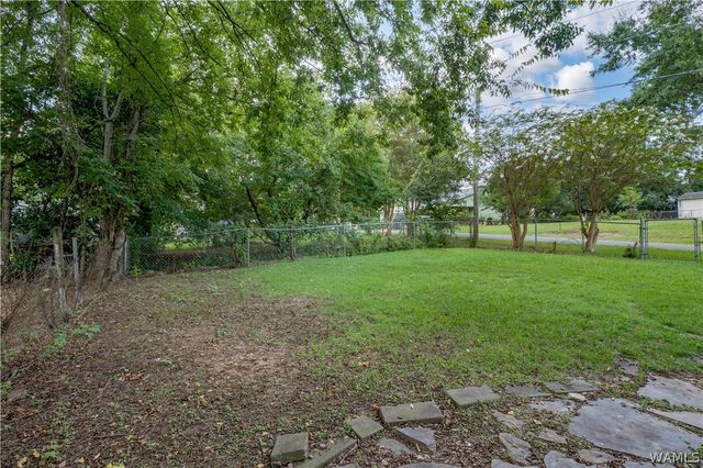 1639 17th E, Tuscaloosa, AL 35404