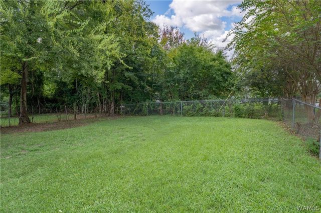 1639 17th E, Tuscaloosa, AL 35404