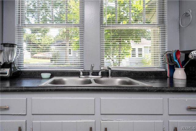 1639 17th E, Tuscaloosa, AL 35404