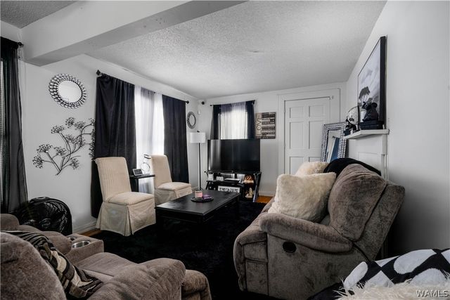 1639 17th E, Tuscaloosa, AL 35404