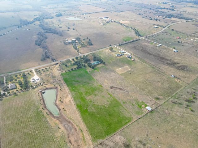 2688 Fm 2988 Road, Navasota, TX 77868