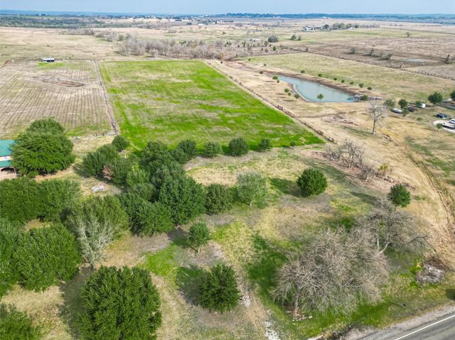 2688 Fm 2988 Road, Navasota, TX 77868