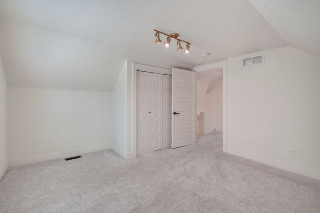 1107 24th Street, Des Moines, IA 50311