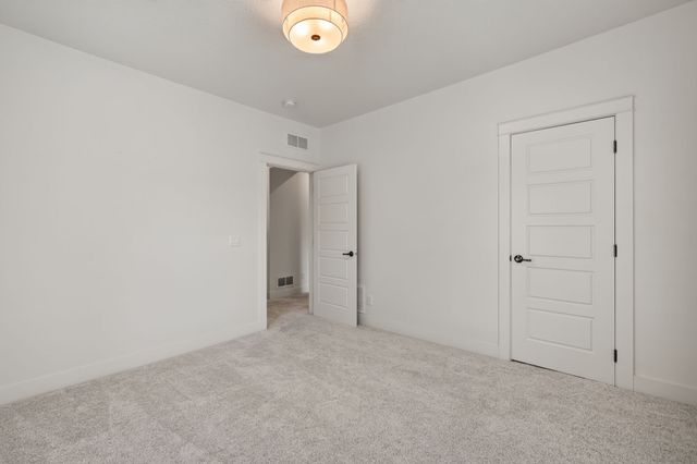 1107 24th Street, Des Moines, IA 50311