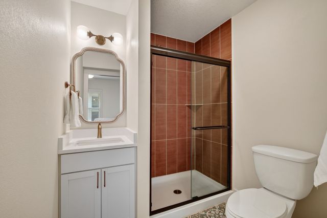 1107 24th Street, Des Moines, IA 50311