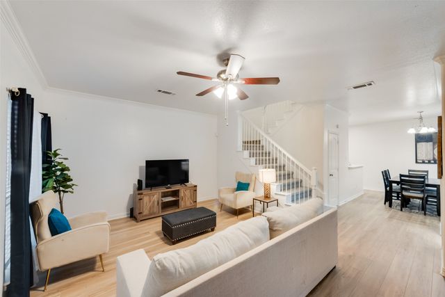 2332 Calendar Court, Grand Prairie, TX 75050