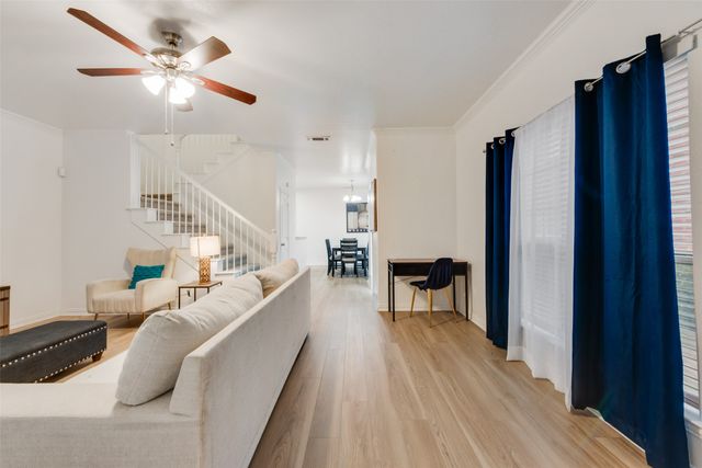2332 Calendar Court, Grand Prairie, TX 75050