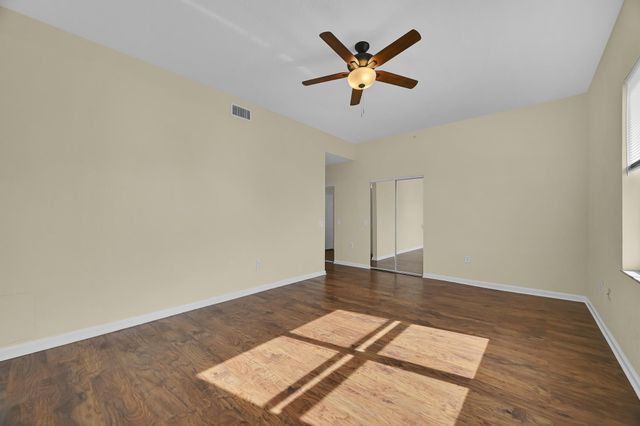 1650 Presidential Way 504, West Palm Beach, FL 33401