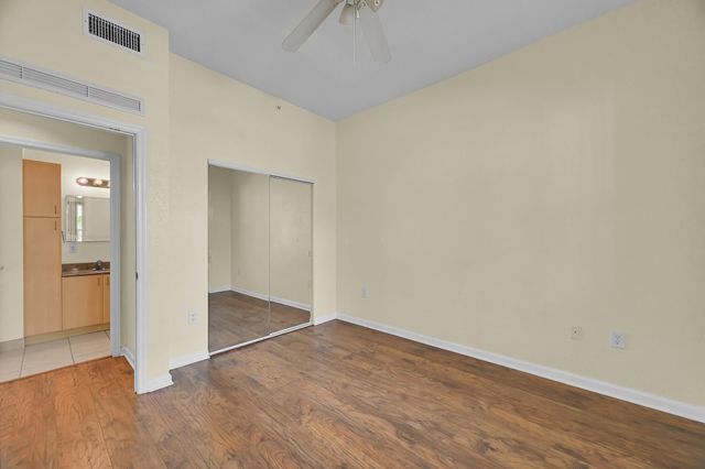 1650 Presidential Way 504, West Palm Beach, FL 33401