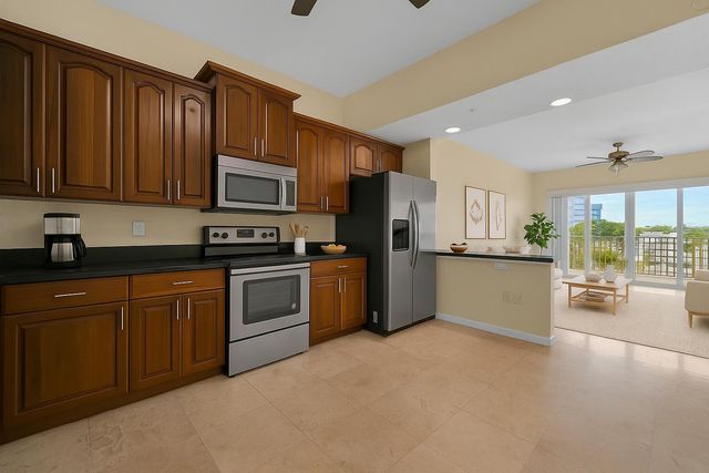 1650 Presidential Way 504, West Palm Beach, FL 33401