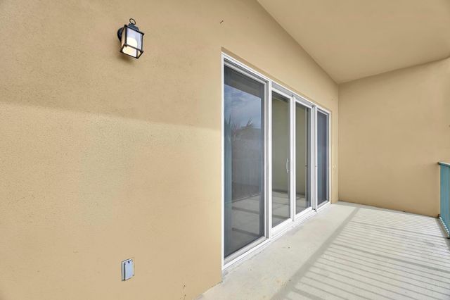 1650 Presidential Way 504, West Palm Beach, FL 33401