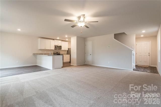 8023 Derby Woods Lane, Charlotte, NC 28214