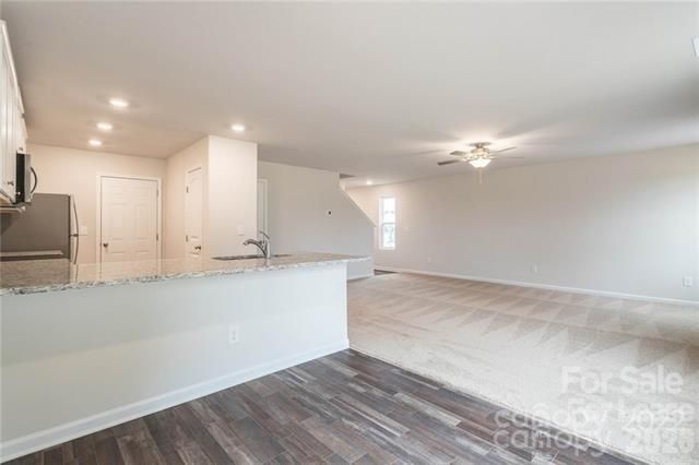 8023 Derby Woods Lane, Charlotte, NC 28214