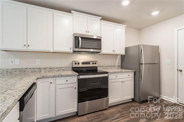 8023 Derby Woods Lane, Charlotte, NC 28214