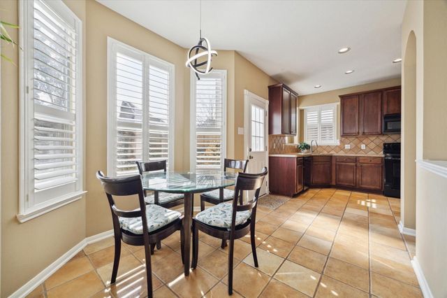 11215 Royce Palms Drive, Houston, TX 77042