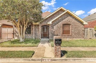 404 Quamasia Avenue, Mcallen, TX 78504
