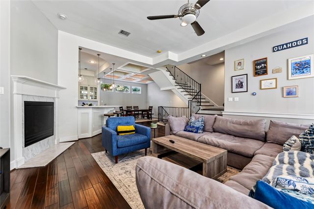 1818 Binz Street C, Houston, TX 77004