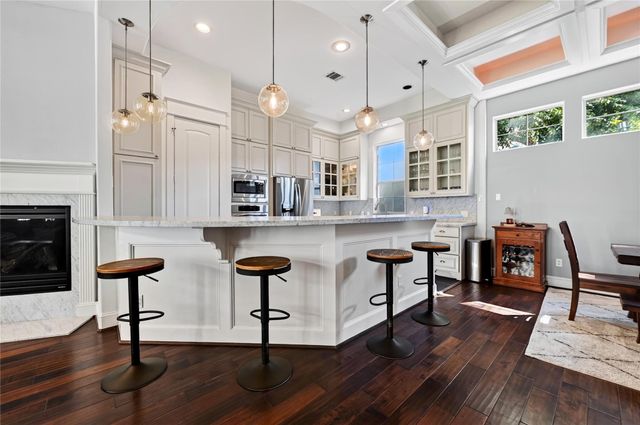 1818 Binz Street C, Houston, TX 77004