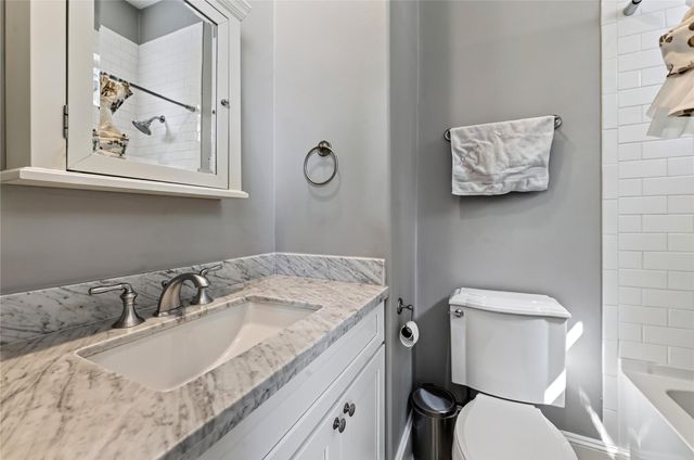1818 Binz Street C, Houston, TX 77004