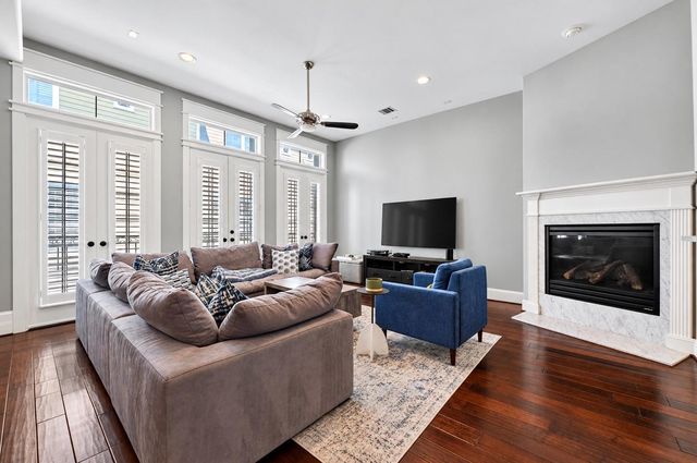 1818 Binz Street C, Houston, TX 77004
