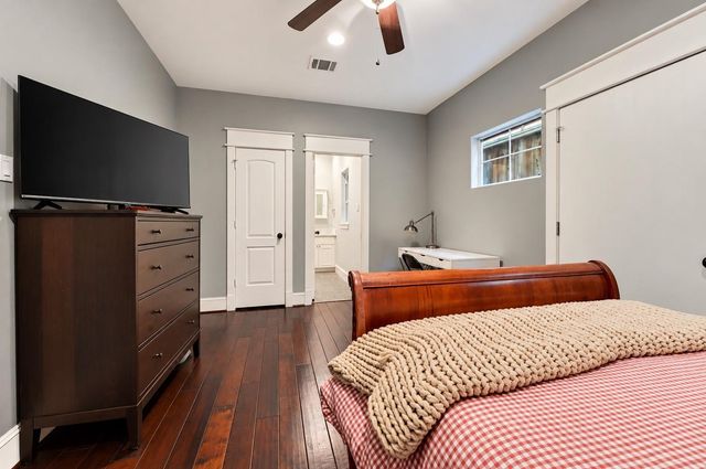 1818 Binz Street C, Houston, TX 77004