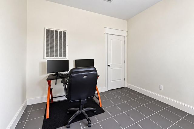 1818 Binz Street C, Houston, TX 77004