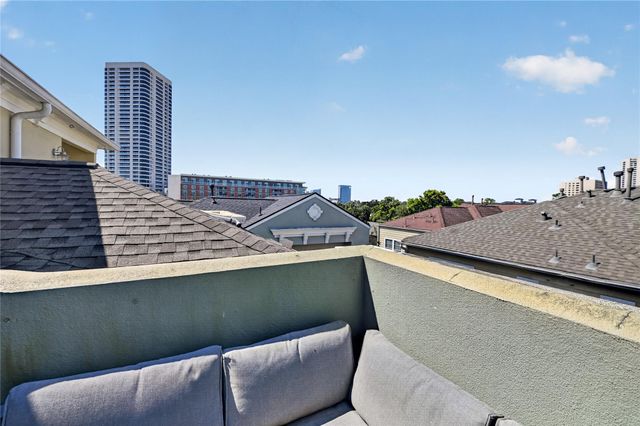 1818 Binz Street C, Houston, TX 77004